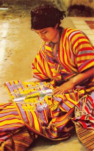 Guatemala Native Indian Woman Seller Market San Juan Sacatepequez postcard B908