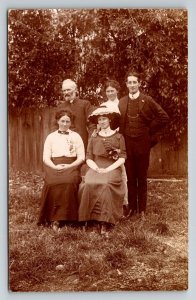 RPPC  New Zealand  Family Photo  c1910   Postcard