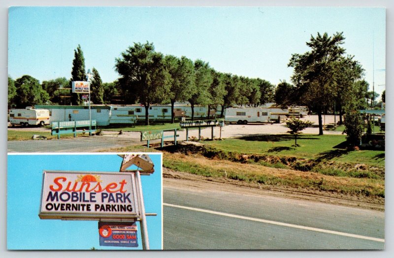 North Platte Nebraska~Sunset Mobile Home Travel Trailer Park~Star Sign~1960s PC 