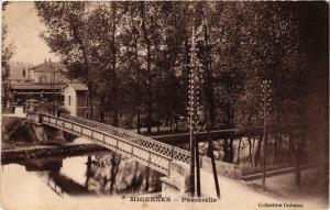 CPA MIGENNES - Passerelle (358257)