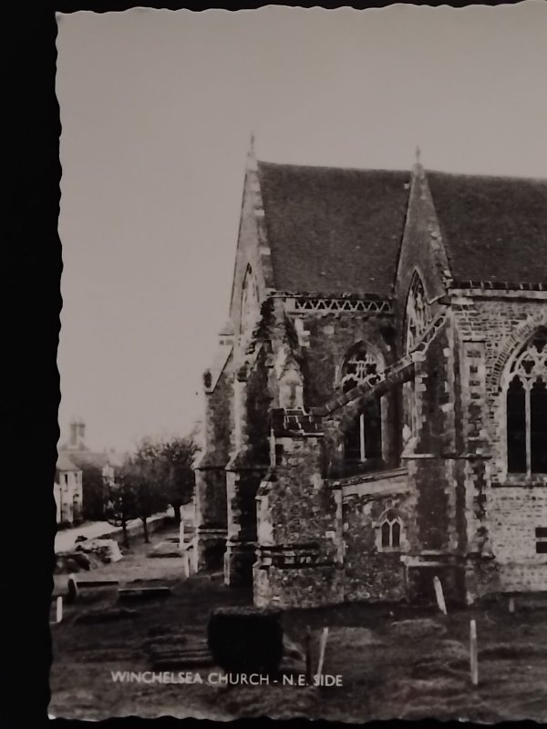 WINCHELSEA CHURCH, England real black & White photo POSTCARD