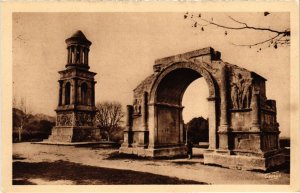 CPA SAINT-REMY-de-PROVENCE Monument Romains (1258930)