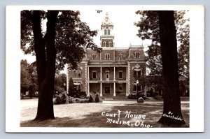 K1/ Medina Ohio RPPC Postcard c1940s County Court House Building 142