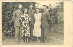 Social history people group photo postcard dated 1949 Pfingsten ( Pentecost )