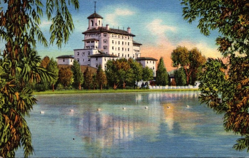 Colorado Vista Of Broadmoor Hotel From The Lake Curteich
