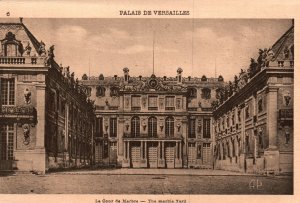 Vintage Postcard 1910's Palais de Versailles Palace The Marble Yard France