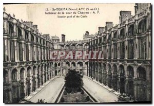 Postcard Old St Germain en Laye S and O Interior of the Court of Chateau