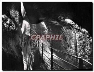 Modern Postcard Lauterbrunnen Trummelbachschlucht