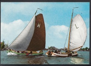 Shipping Postcard - Friesland - Skutsjes Van Leeuwarden en Sneek   LC5026