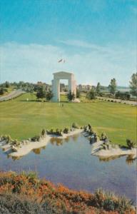 Peace Arch Memorial Peace Portal Between Blaine Washington and Douglas Britis...