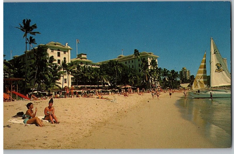 Women and Catamaran on Beach Moana Hotel Waikiki Hawaii Postcard