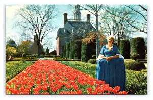 Governor's Palace Gardens Williamsburg Virginia Postcard