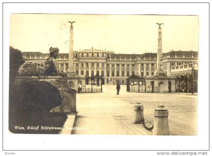 RP; Wien, Schloss Schonbrunn , Hauptportal , Austria , PU-1920