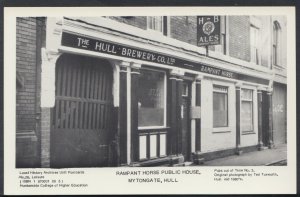 Yorkshire Postcard - Rampant Horse Public House, Mytongate, Hull   T57