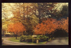 Wakefield, Rhode Island/RI Postcard, Larchwood Inn, US Route 1A