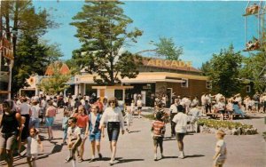 New Hampshire Salem Canobie Park amusement 1950s Wakefield Postcard 22-7059