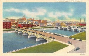 DES MOINES, IA Iowa  RIVER~BRIDGE Tone's Old Gold~CC Taft Co  c1940's Postcard