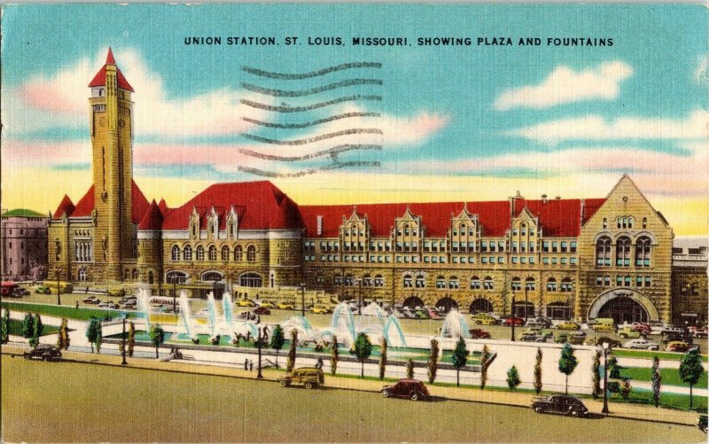 Union Station St. Louis Missouri Showing Plaza Fountains Linen Postcard PM 1c 