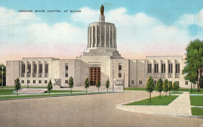 Vintage Postcard 1944 State Capitol Building After Fire Bronze Statue Salem OR 
