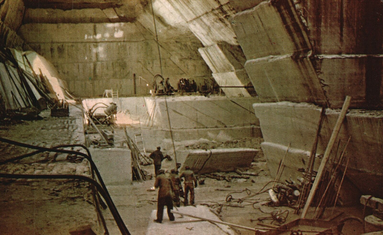 Vintage Postcard Marble Quarry View Proctor Exhibit West Rutland Vermont United States