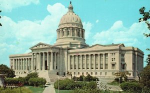 Vintage Postcard Missouri State Capitol Magnificent Building Jefferson City MO