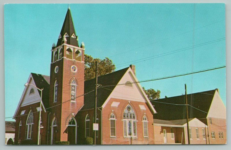 Seaford Delaware~Mt Olivet Methodist Church~Standard Chrome Postcard