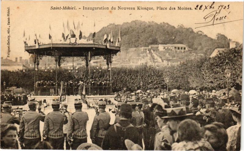 CPA Saint Mihiel-Inauguration de Nouveau Kiosque-Place des Moines (232457)