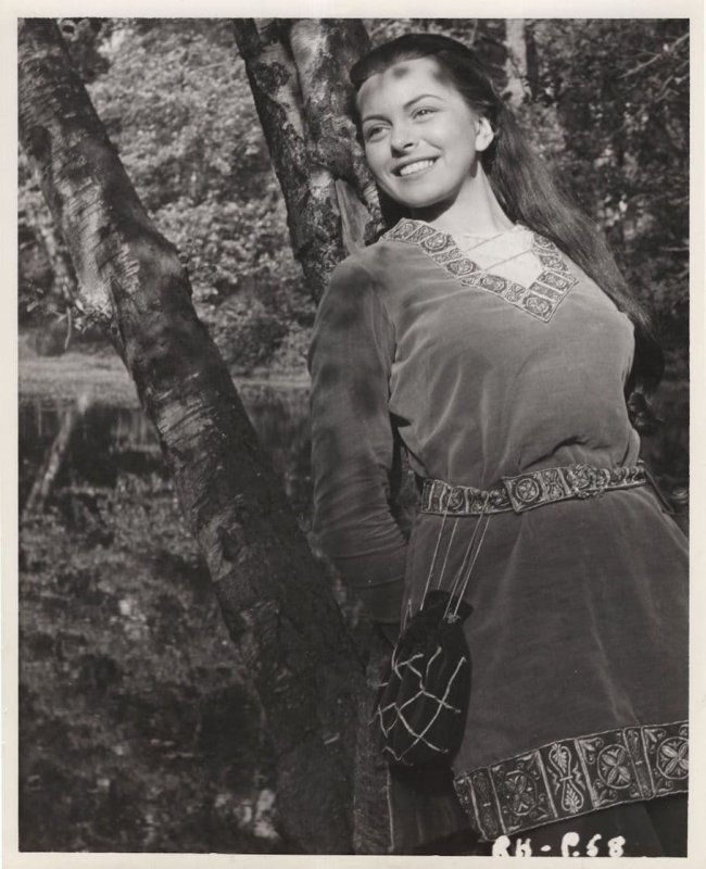 Joan Rice Robin Hood Film 10x8 Rare Walt Disney 1950s Press Photo