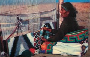 United States Native American Navajo Rug Weavers