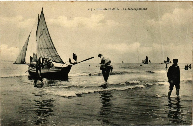 CPA Berck Plage- Le debarquement FRANCE (908744)