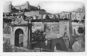 BR20161 Puente de alcantara y alcazar antes del asedio Toledo Spain