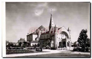 Modern Postcard Dijon Cote d'Or L'Eglise du Sacre Coeur