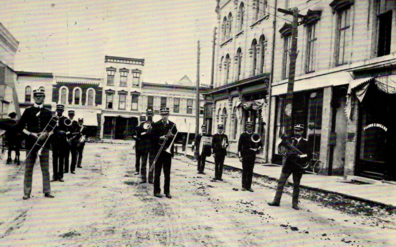 Whitewater, Wisconsin - Recreation of the City Band from the early 1900s