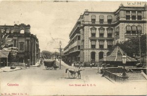 PC CEYLON - SRI LANKA, COLOMBO, YORK STREET AND G.O.H, Postcard (b37483)