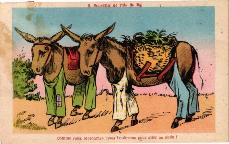 CPA Souvenir de l'ILE-de-RÉ - Comme vous Mesdames nous l'enlevons.... (183825)