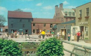 USA Bowen Wharf Newport Rhode Island Vintage Postcard 08.25