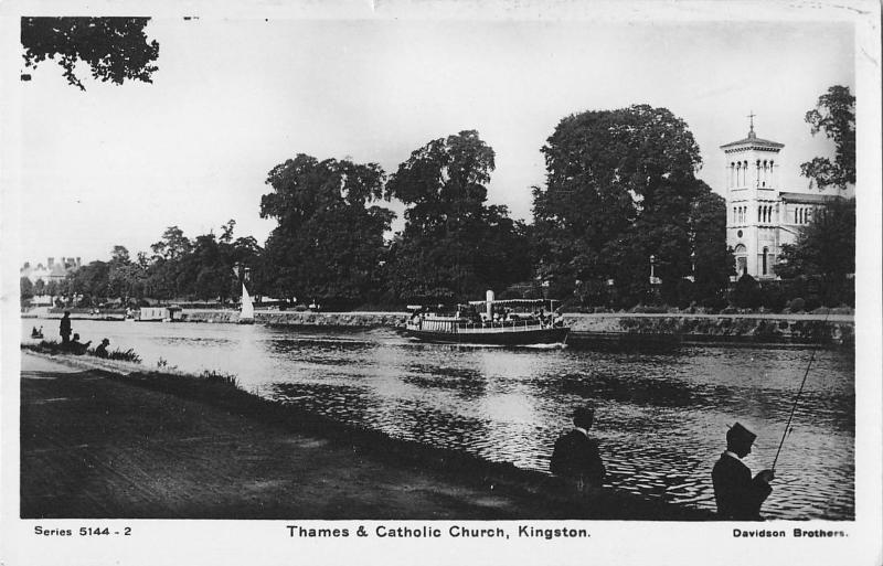 BR81621 thames and catholic church kingston real photo ship bateaux   uk