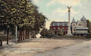 Street Scene Soldiers & Sailors Monument Wilmington Delaware 1910c postcard