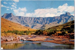 VINTAGE POSTCARD CONTINENTAL SIZE VIEW OF TABLE MOUNTAIN CAPE TOWN SOUTH AFRICA