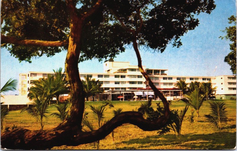 Venezuela Maracaibo Hotel Lago Vintage Postcard C195