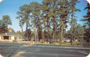 Columbia South Carolina Forest Motor Court Street View Vintage Postcard K51456