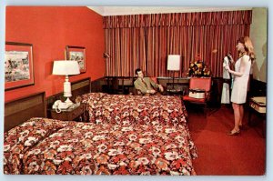 c1950 New York City New York Postcard Hotel Commodore Restaurant Guests Bed Room