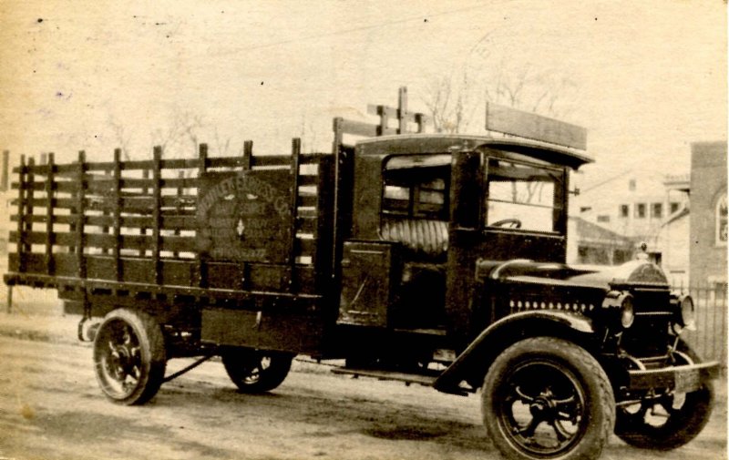 NY - Ballston Spa. Bentley Express Co Truck circa 1920 (Repro)