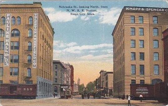 Iowa Sioux City Nebraska Street Looking North