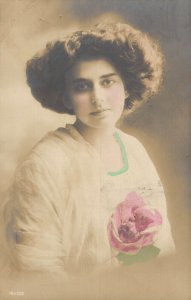 Art Nouveau Portrait Woman Vintage RPPC 03.54