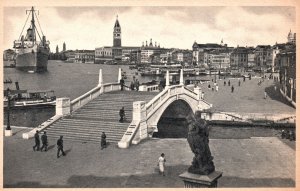 Vintage Postcard Venezia Dock Of St. Mark & Riva Degli Schiavoni Venice Italy