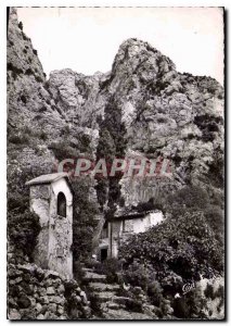 Postcard Modern Moustiers Ste Marie's Oratory and Mount