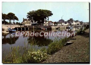 Modern Postcard Isigny Sur Mer La Cale