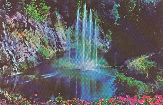 Canada Victoria Fountain Butchart Gardens