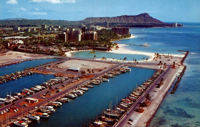 Hawaii Honolulu The Yacht Harbor